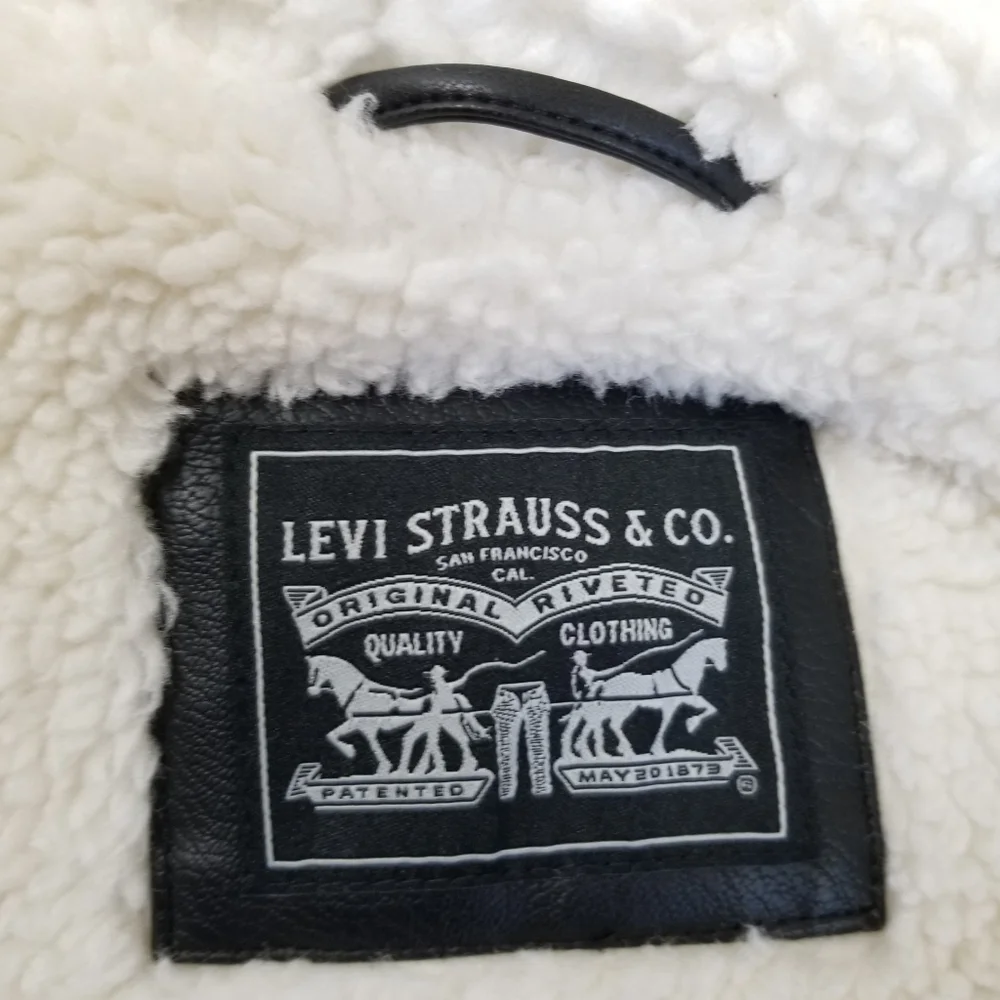 Levi's Faux Leather Shearling Lined Bomber Jacket Large - Picture 7 of 9